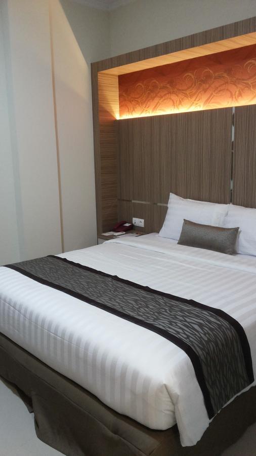 Amadeo Hotel Duri Exterior photo